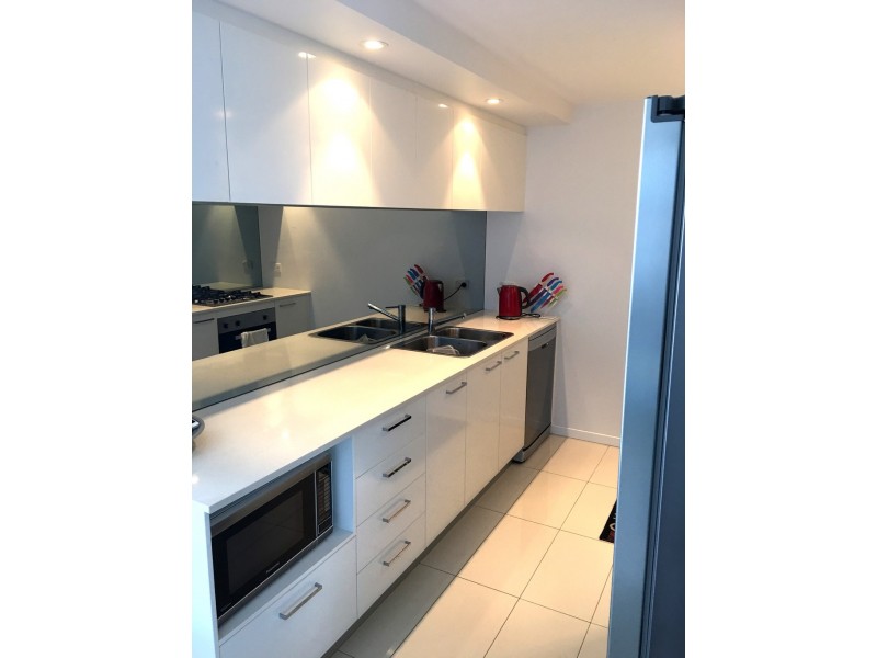 403/3 Compass Drive, Biggera Waters QLD 4216