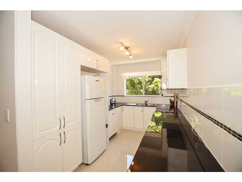 4/19 Huth Street, Labrador QLD 4215