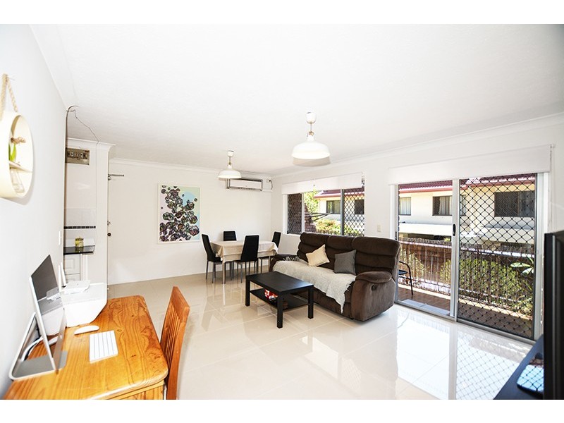 4/19 Huth Street, Labrador QLD 4215