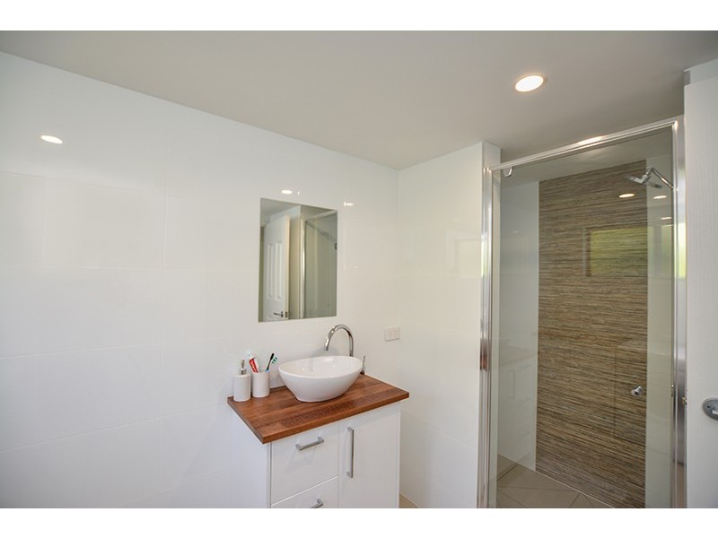 4/19 Huth Street, Labrador QLD 4215