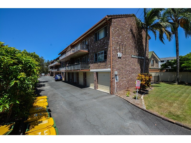 4/19 Huth Street, Labrador QLD 4215