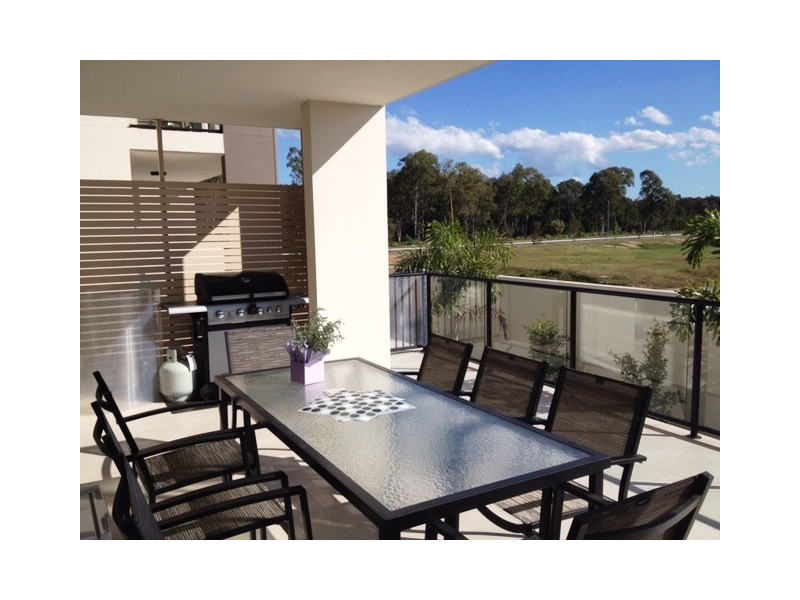105/35 Halcyon way, Hope Island QLD 4212