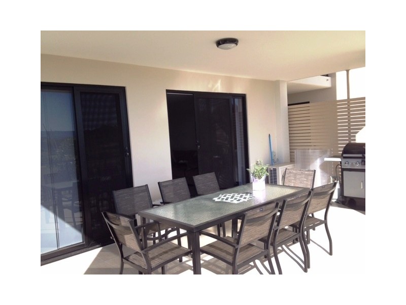 105/35 Halcyon way, Hope Island QLD 4212