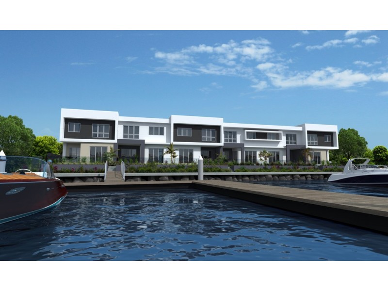 41 Broadwater Ave, Hope Island QLD 4212