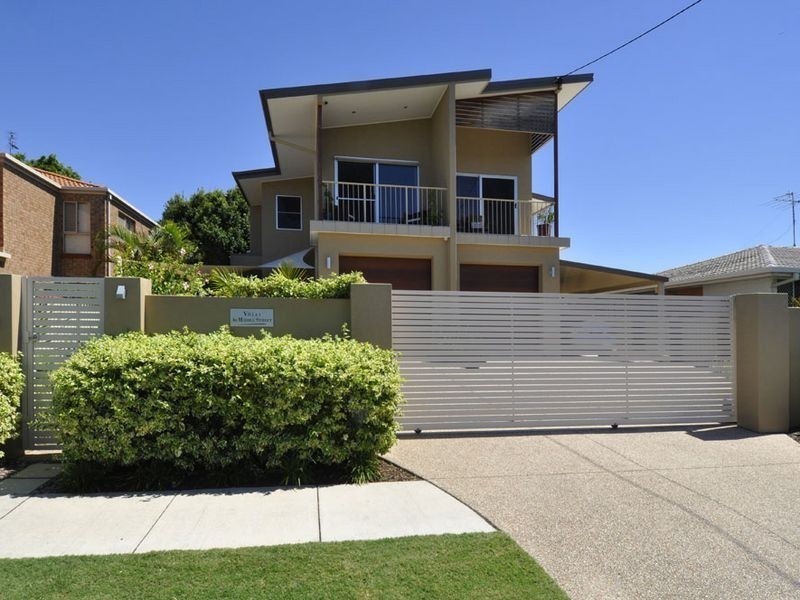 2/40 Middle Street, Labrador QLD 4215