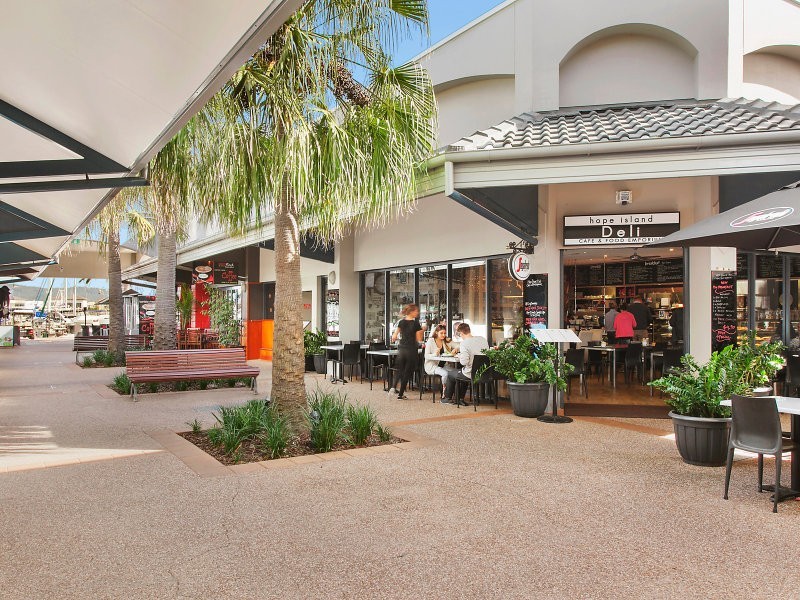 16/156 Marina Quays Boulevard, Hope Island QLD 4212