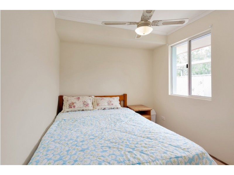 1/72 Botanical Drive, Labrador QLD 4215