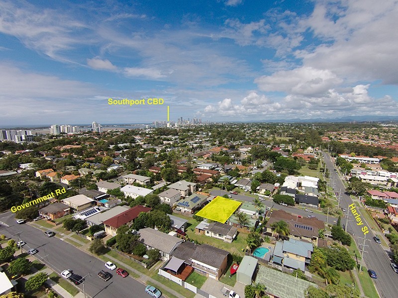 6 Kenmar Street, Labrador QLD 4215