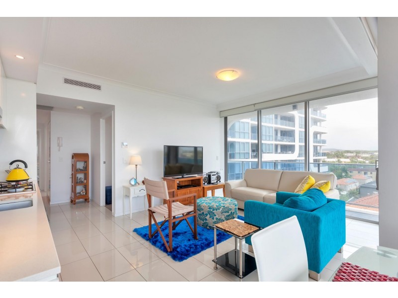 609/20 Labrador Street, Labrador QLD 4215