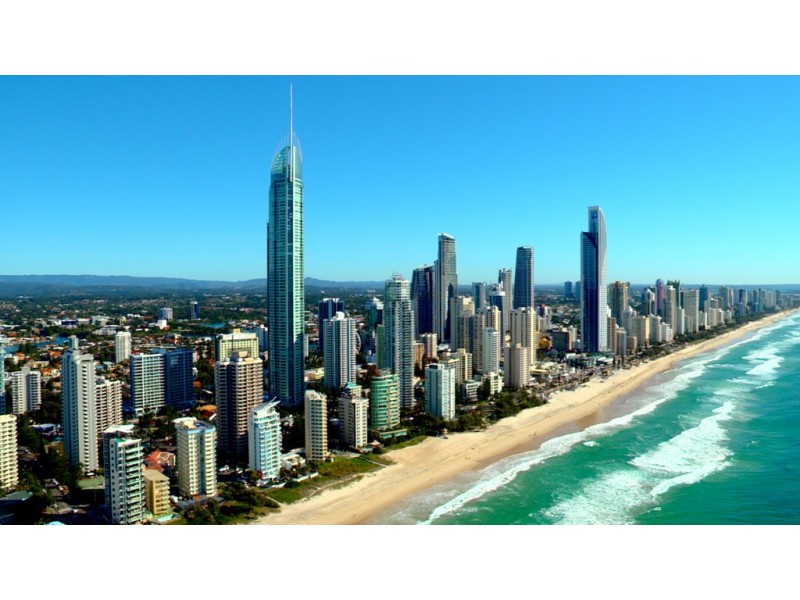 4/3 Robert Street, Labrador QLD 4215