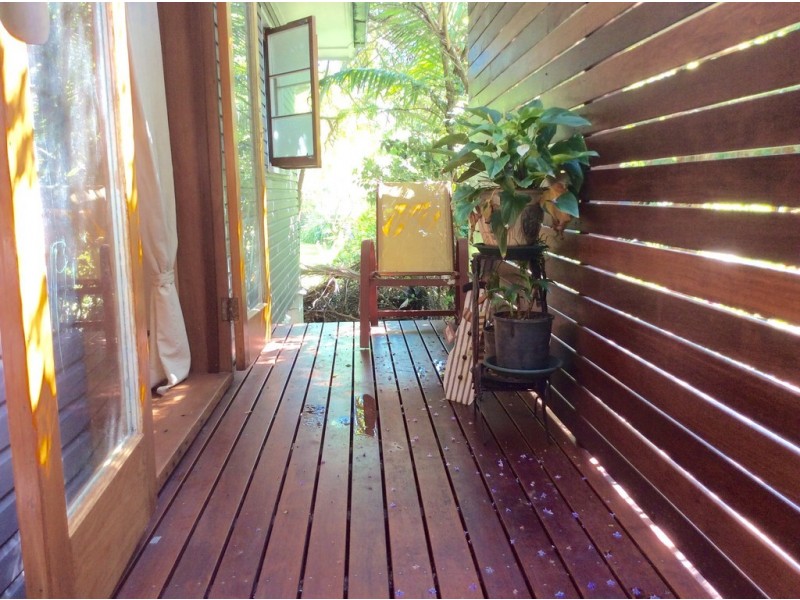 19 Baker Avenue, Labrador QLD 4215