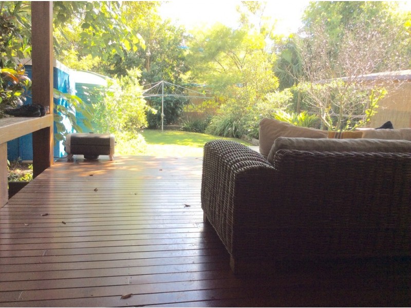 19 Baker Avenue, Labrador QLD 4215