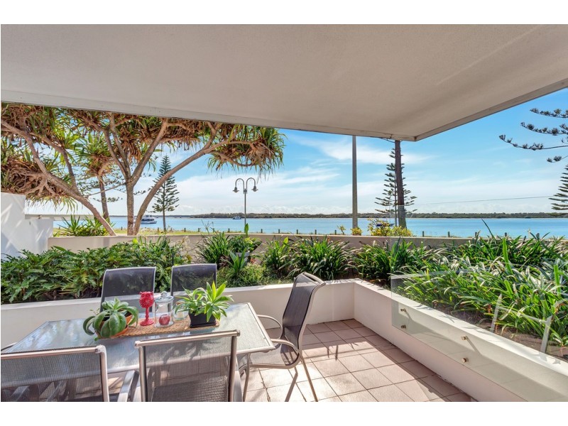 1006/438 Marine Parade, Biggera Waters QLD 4216