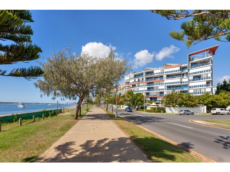 1006/438 Marine Parade, Biggera Waters QLD 4216