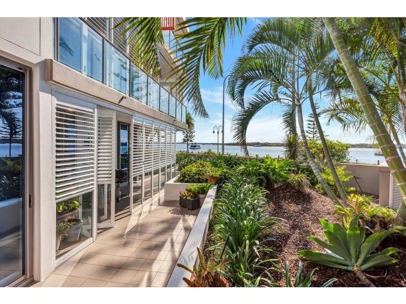 1006/438 Marine Parade, Biggera Waters QLD 4216