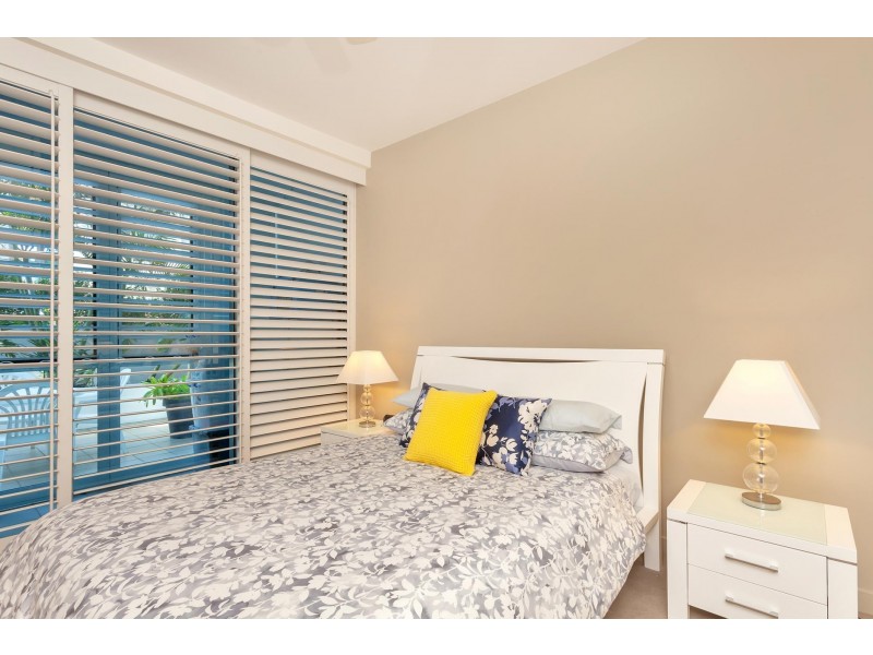 1006/438 Marine Parade, Biggera Waters QLD 4216