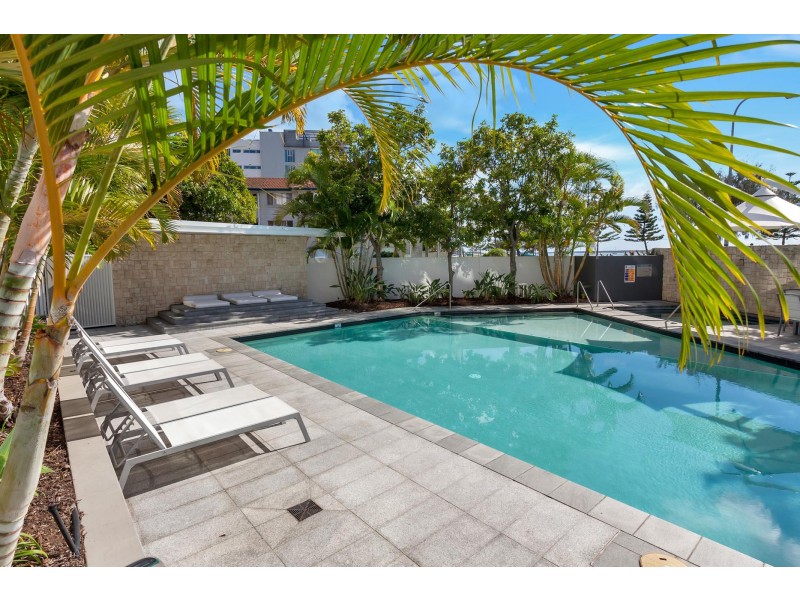 1006/438 Marine Parade, Biggera Waters QLD 4216