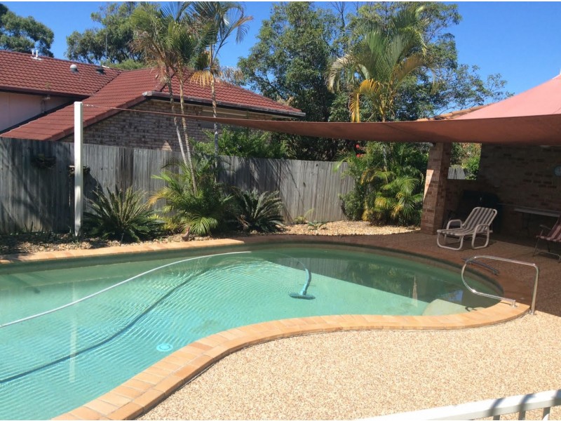 Labrador QLD 4215