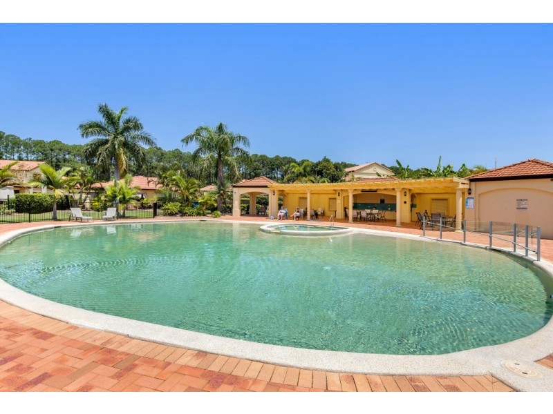 Hope Island QLD 4212