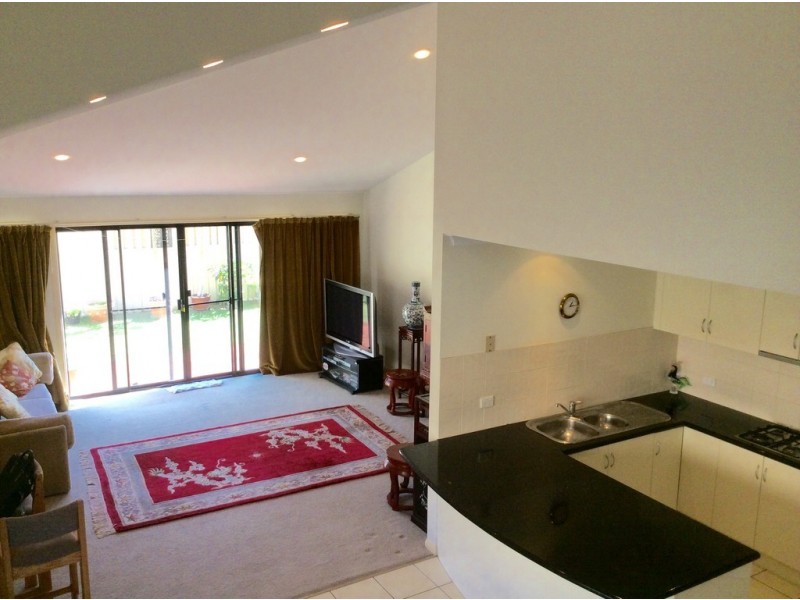 Hope Island QLD 4212