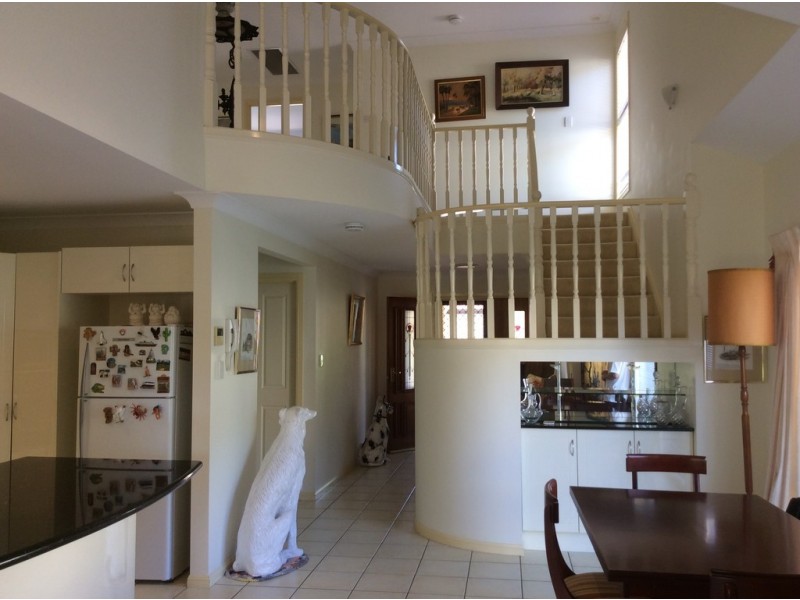 Hope Island QLD 4212