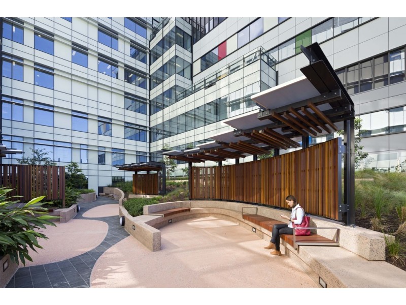 26 Spendelove Street, Southport QLD 4215