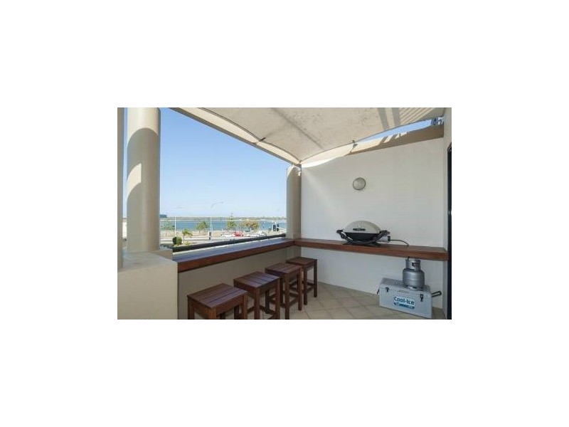 316 / 392 Marine Parade, Labrador QLD 4215