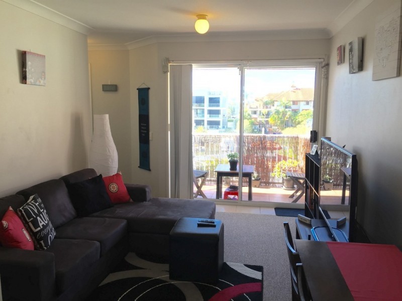 31/75 Bayview Street, Runaway Bay QLD 4216