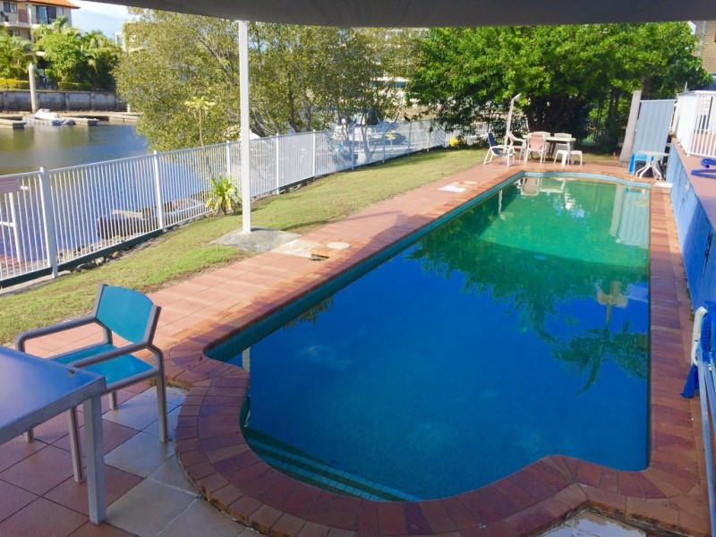 31/75 Bayview Street, Runaway Bay QLD 4216