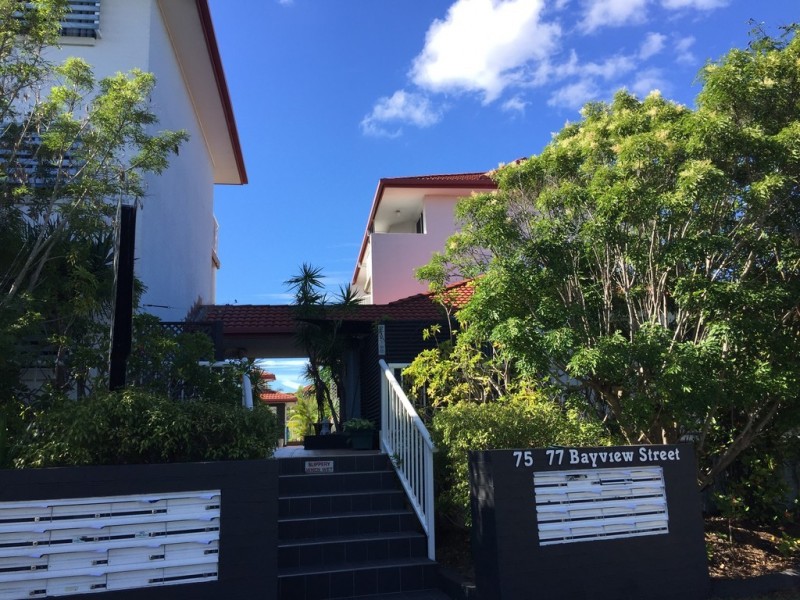 31/75 Bayview Street, Runaway Bay QLD 4216