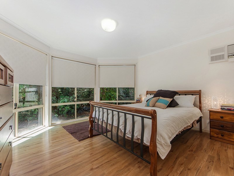49 Cootharaba Drive, Helensvale QLD 4212