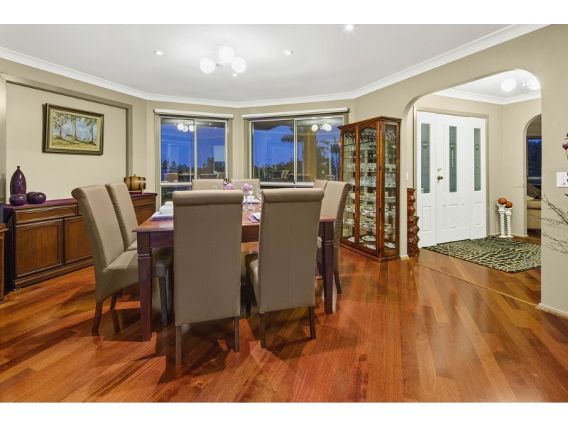 31 Hastings Crescent, Carrara QLD 4211