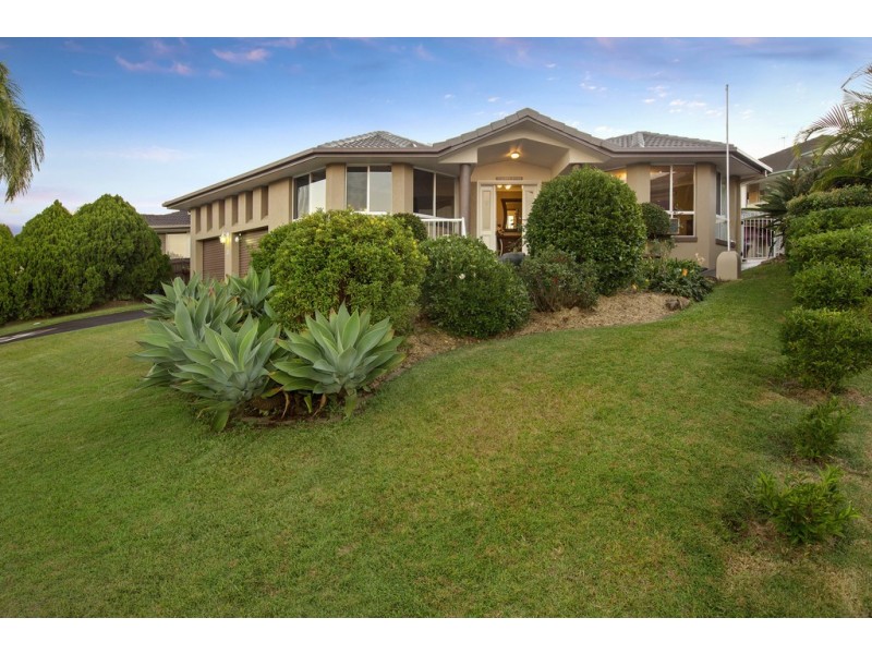 31 Hastings Crescent, Carrara QLD 4211