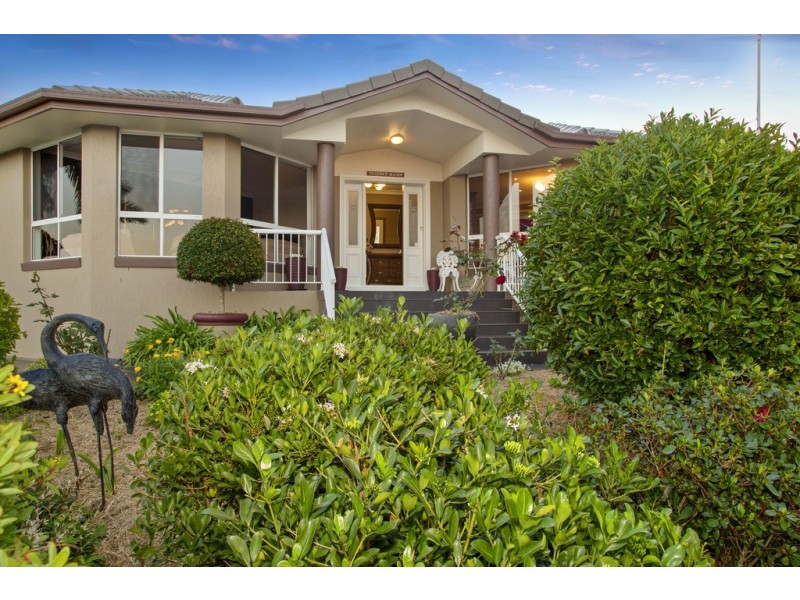 31 Hastings Crescent, Carrara QLD 4211