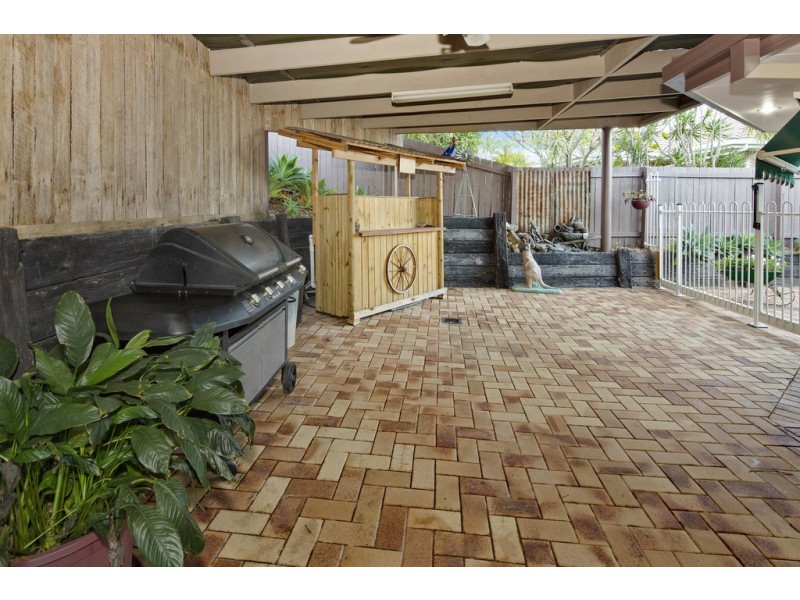 31 Hastings Crescent, Carrara QLD 4211