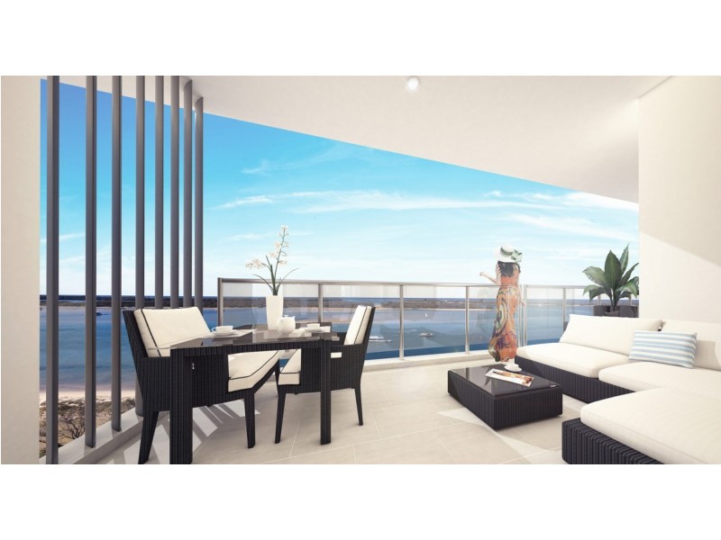 808/386 Marine Parade, Labrador QLD 4215