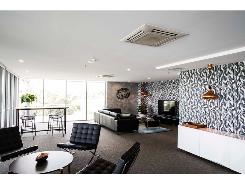 808/386 Marine Parade, Labrador QLD 4215