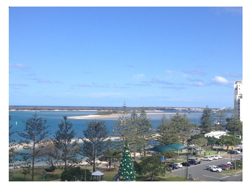 808/386 Marine Parade, Labrador QLD 4215