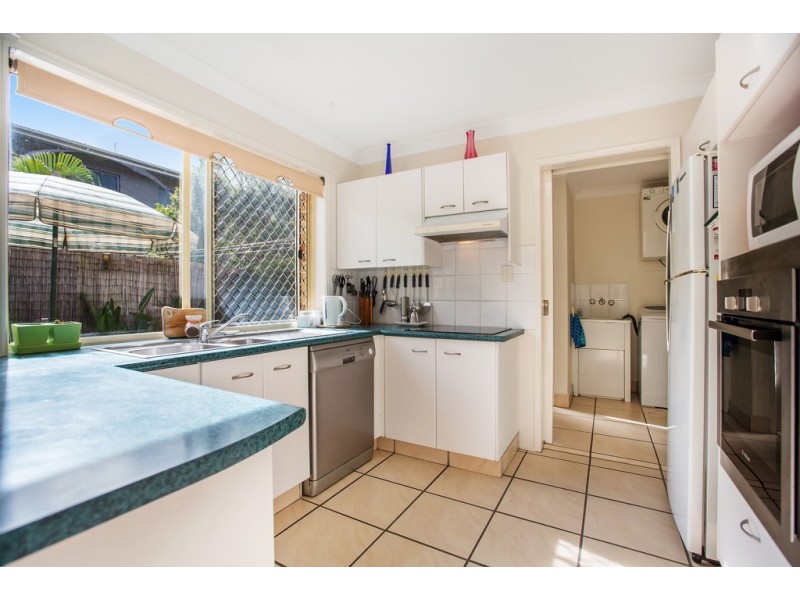 8/33 Ward Street, Southport QLD 4215