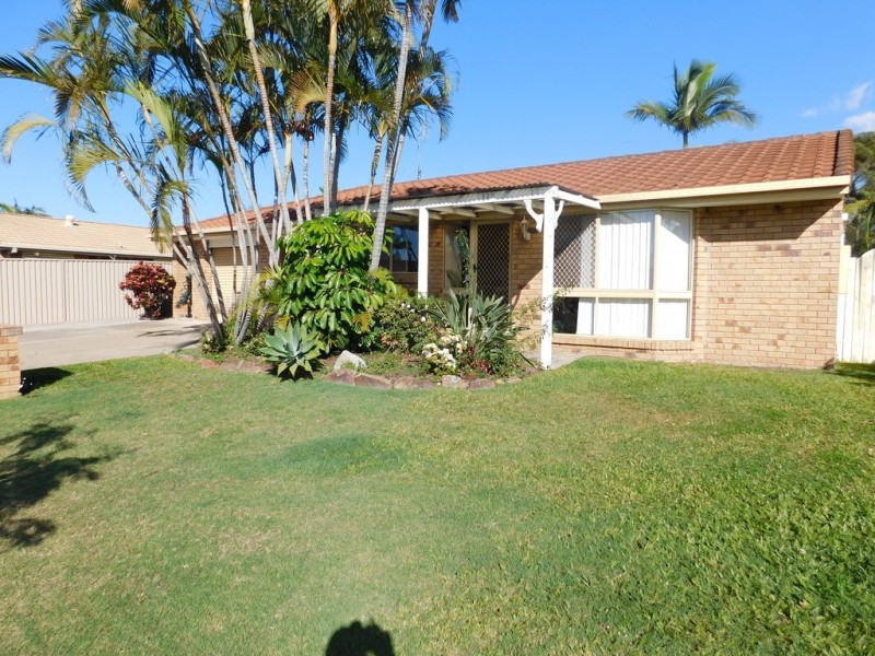 1 / 3 Stephanie Court, Labrador QLD 4215