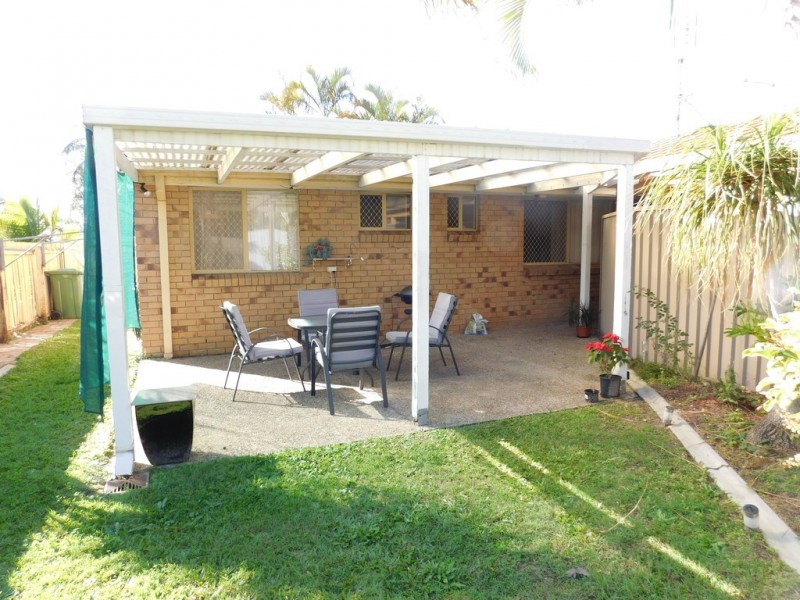 1 / 3 Stephanie Court, Labrador QLD 4215