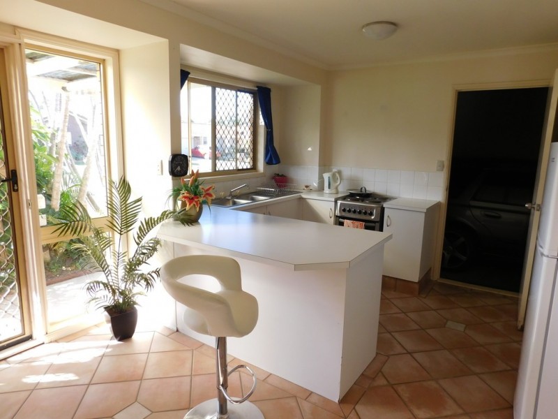 1 / 3 Stephanie Court, Labrador QLD 4215