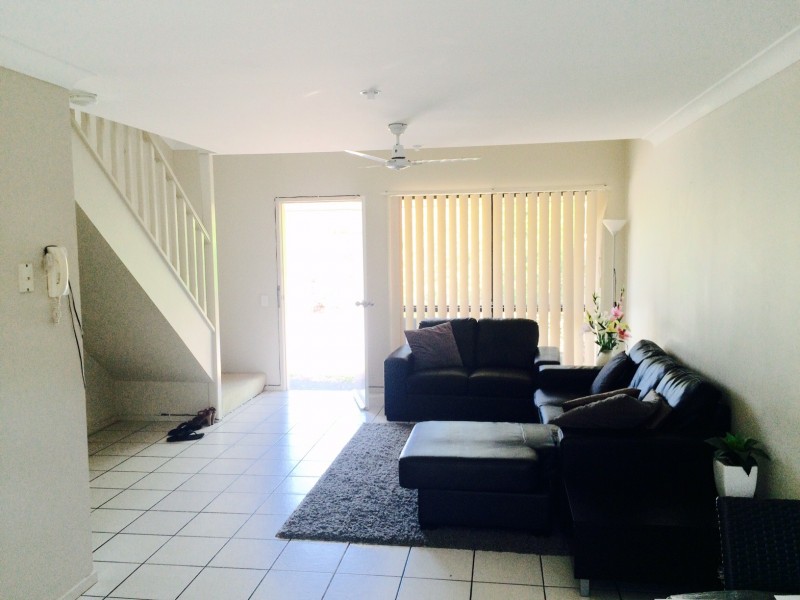 Coombabah QLD 4216