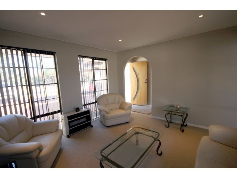 28 Blackthorn Road, Eden Hill WA 6054