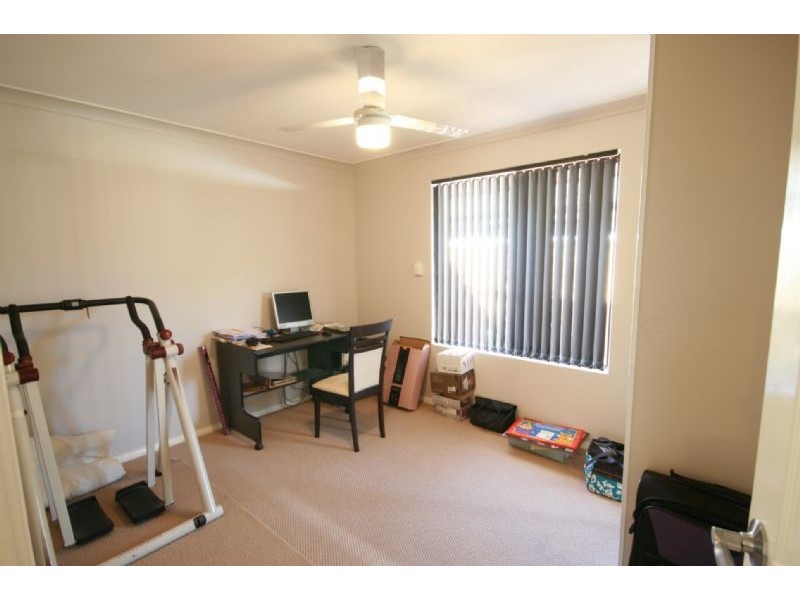 28 Blackthorn Road, Eden Hill WA 6054