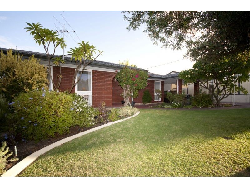38 Reid Street, Bassendean WA 6054