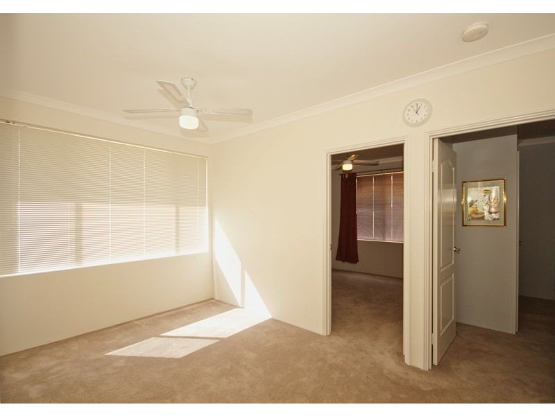 12 Cascarilla Road, Beechboro WA 6063