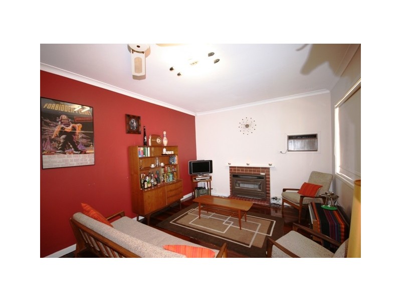 24 Barton Parade, Bassendean WA 6054