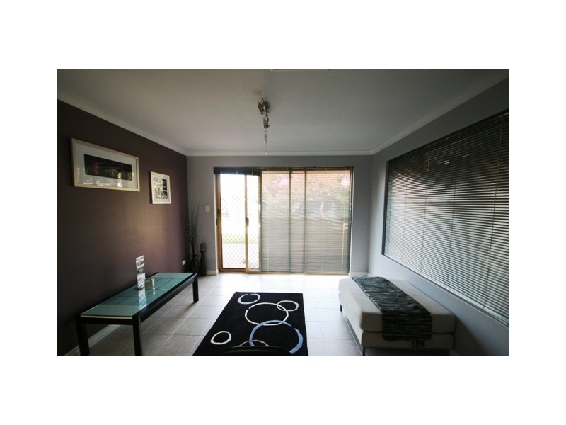 23 Beenan Elbow, South Guildford WA 6055