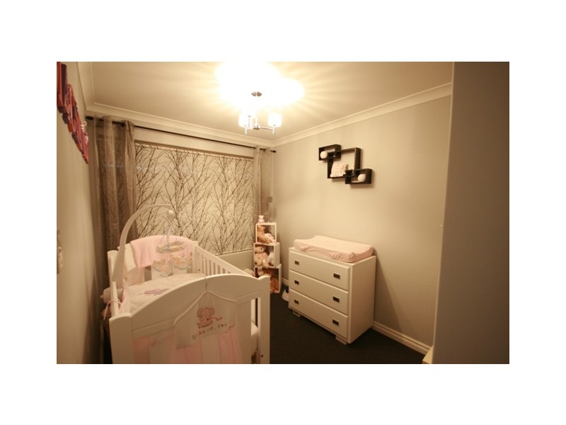 23 Beenan Elbow, South Guildford WA 6055